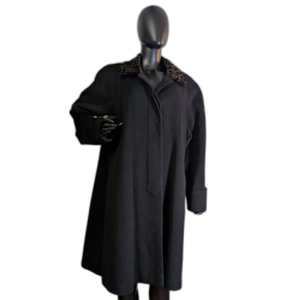 Fleet Street Woman 18W Black 100% Wool Coat Leopard Velvet Collar Vintage Plus